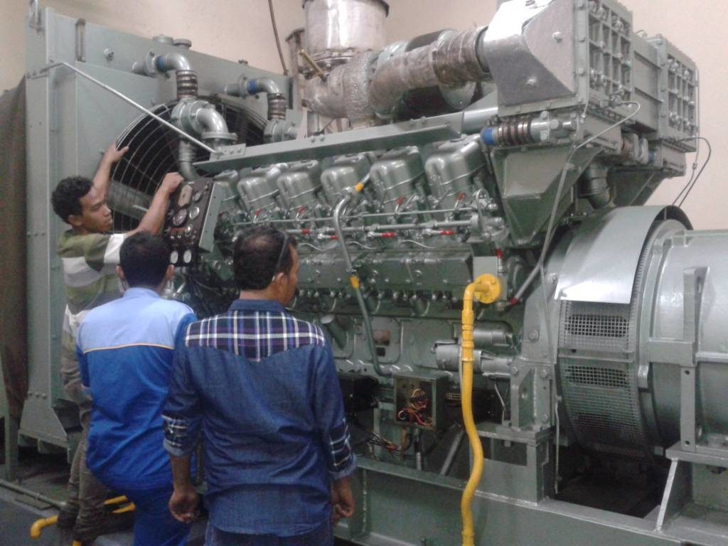 Pelatihan Genset Kontrol AVR dan Governor
