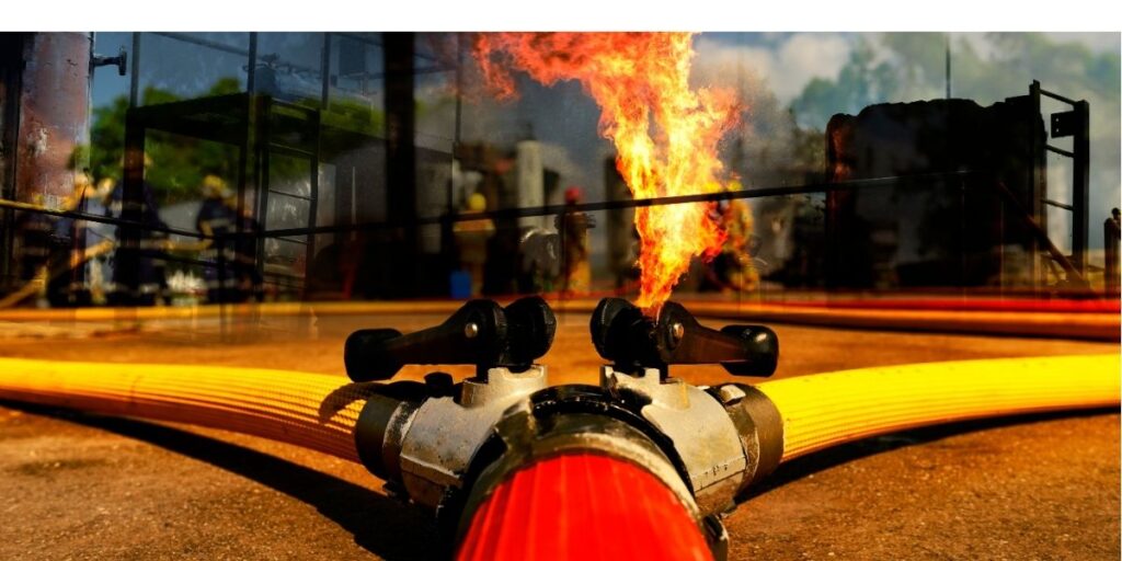 Pelatihan Advance Fire Fighting for LNG